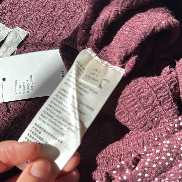 Women's Polka Dot Long Sleeve Top - Picture 4 of 6